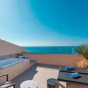 Aqua Promenade & 4sup Hotel