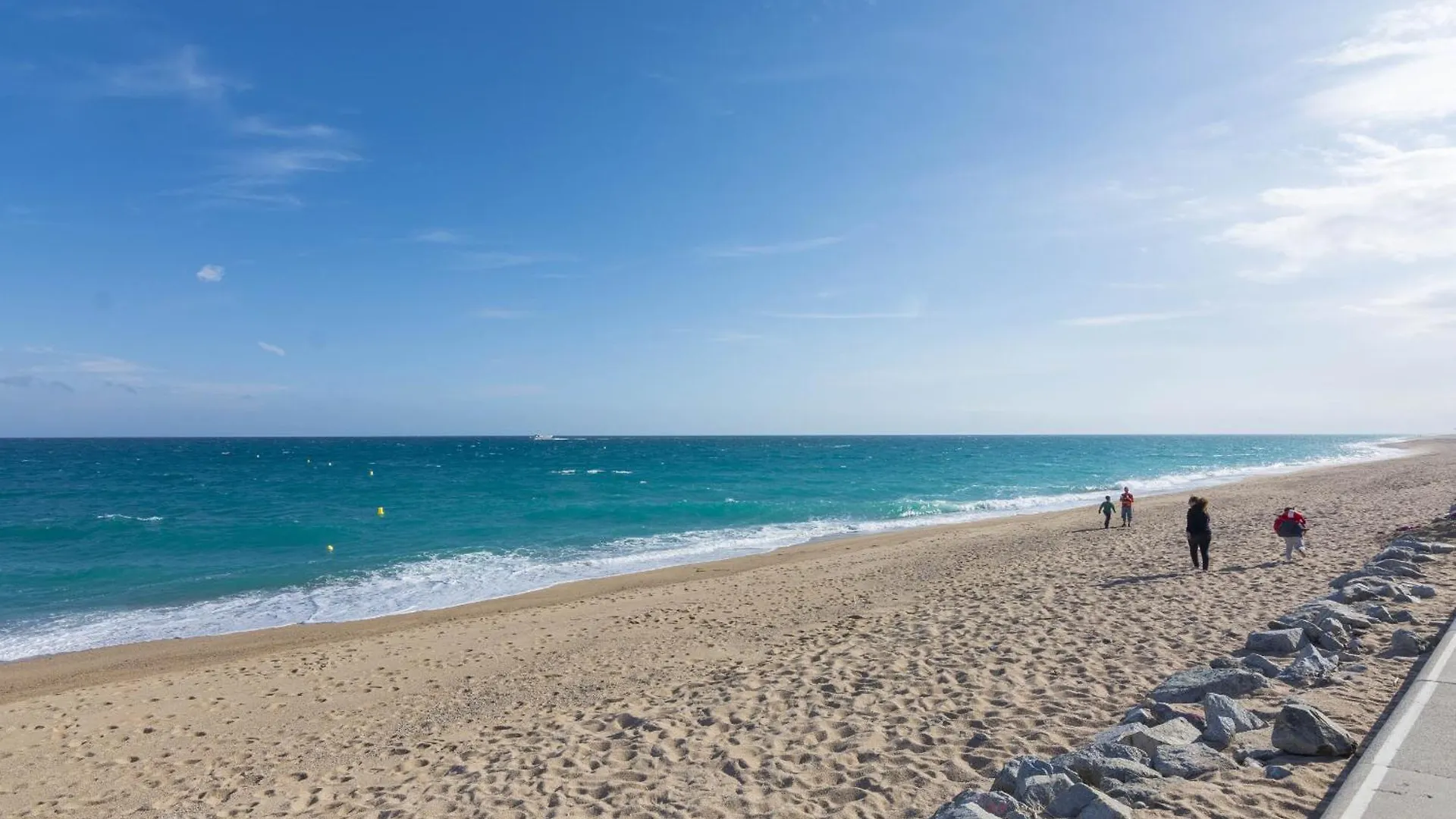 Villa Homeholidaysrentals Colors - Costa Barcelona Pineda de Mar Spain