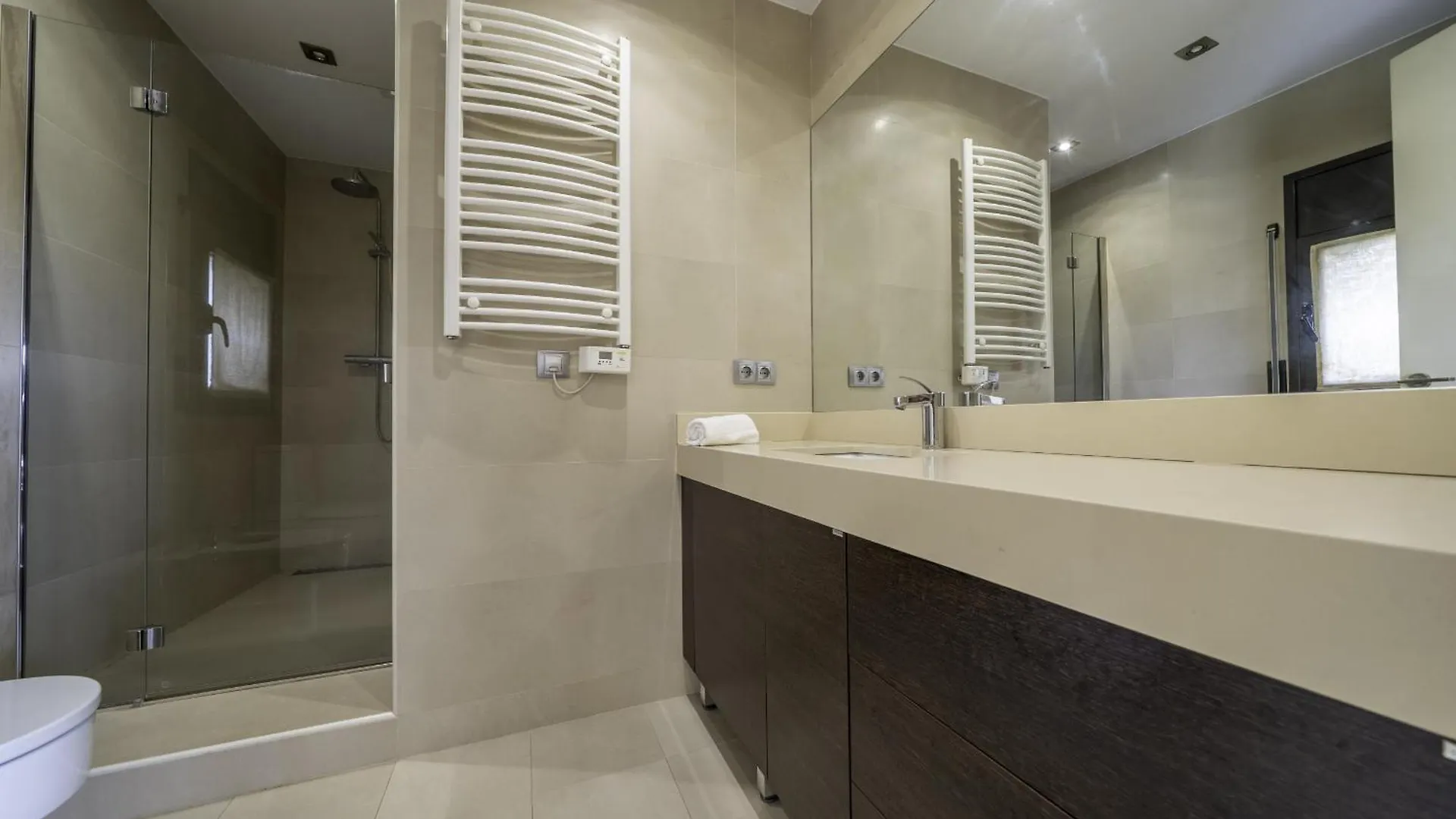 Homeholidaysrentals Colors - Costa Barcelona Pineda de Mar Spain